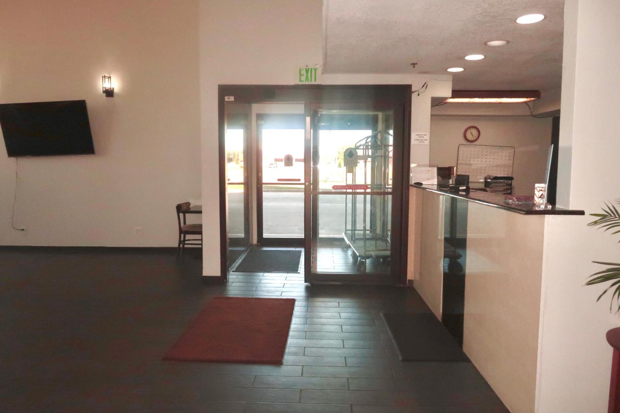 Motel 6 Elkhart, In Ngoại thất bức ảnh