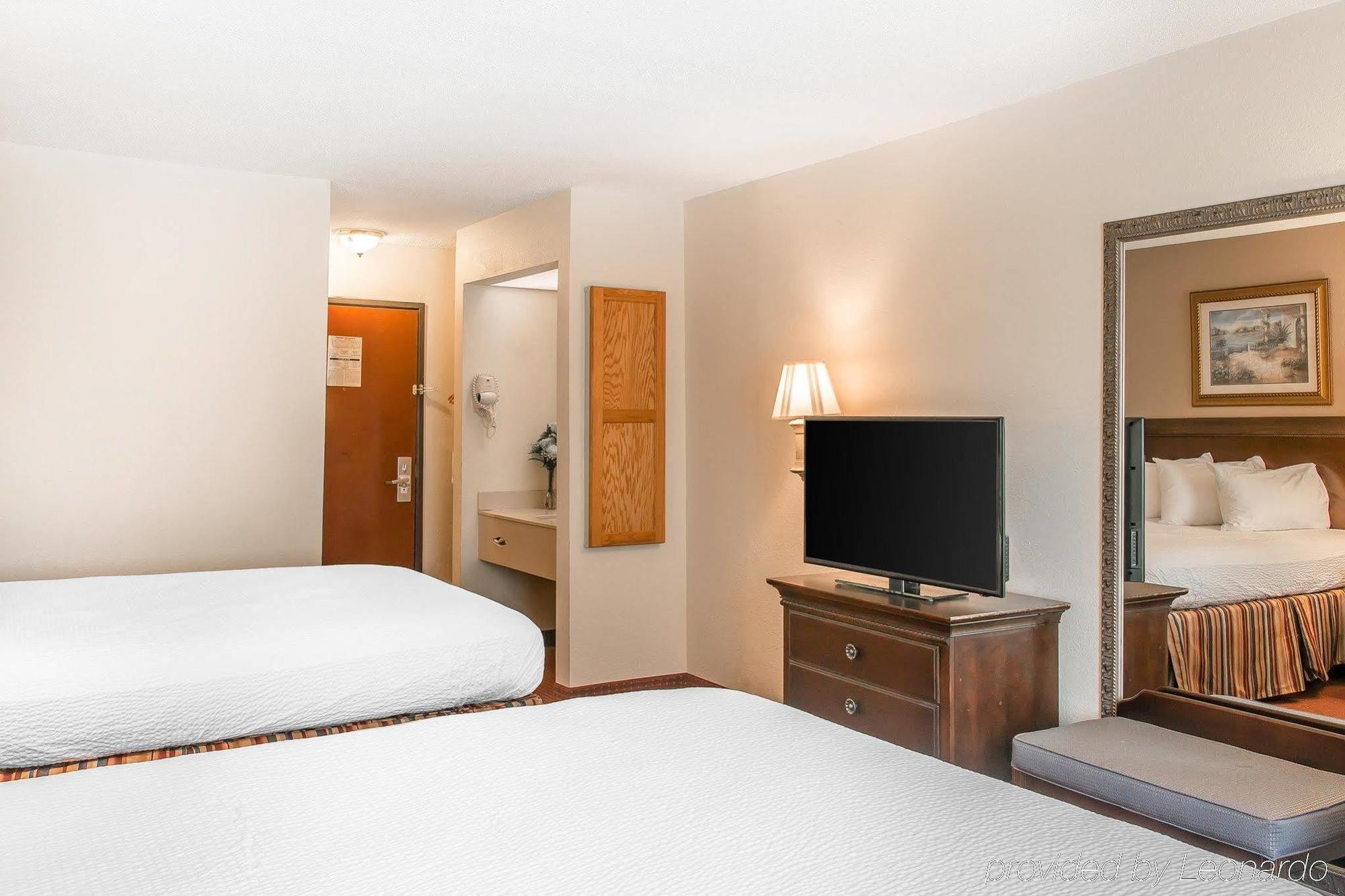 Motel 6 Elkhart, In Ngoại thất bức ảnh
