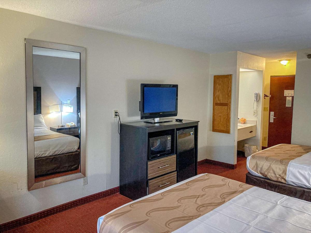 Motel 6 Elkhart, In Ngoại thất bức ảnh