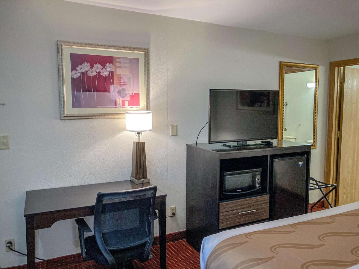 Motel 6 Elkhart, In Ngoại thất bức ảnh